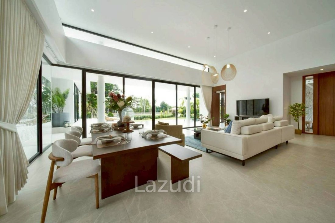 Villa in Bang Sare, Chon Buri, Thailand 3 - 13997216
