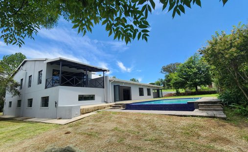 Estate in Farmall, Gauteng, South Africa 1