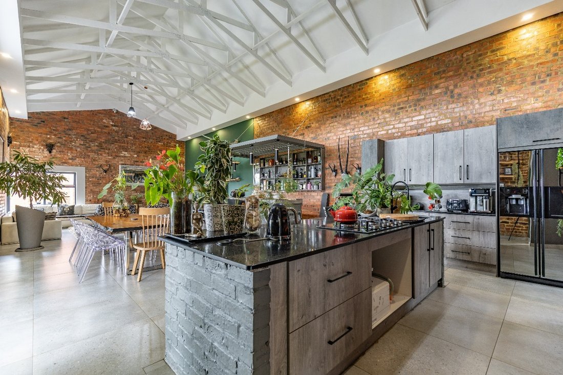 House in Shere, Gauteng, South Africa 3 - 17002331