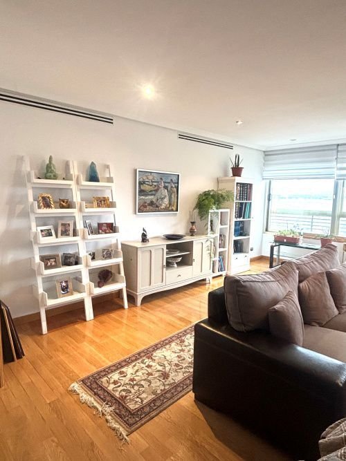 Apartment in Fuencarral-El Pardo, Madrid, Spain 4 - 17002582