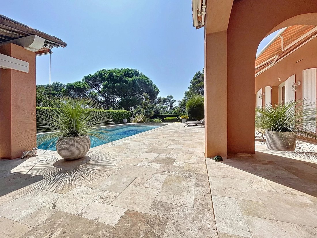 House in Counillier Valescure, Frejus, France 4 - 17002716