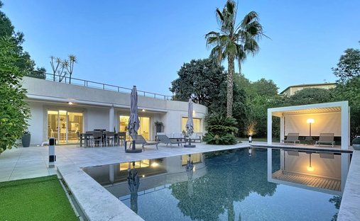 House in Counillier Valescure, Frejus, France 1