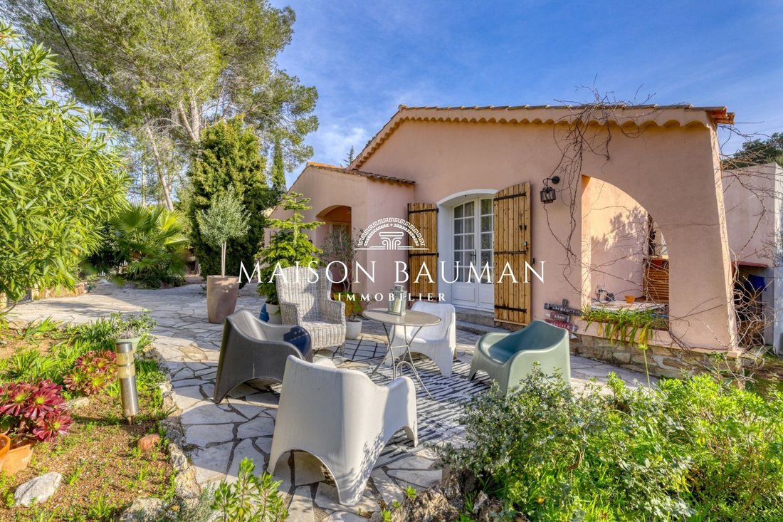 House in Le Dramont-Agay-Anthéor-Le Trayas, Saint-Raphaël, France 1 - 17003352