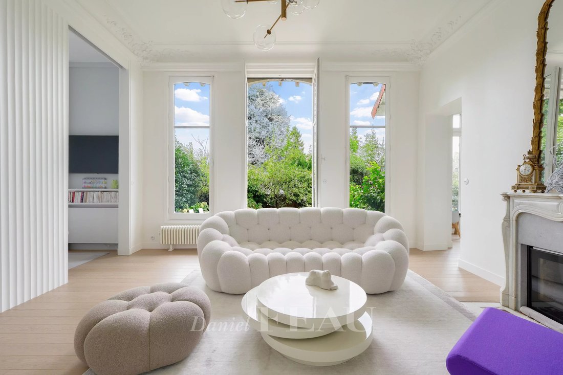 Apartment in Le Centre, Meudon, France 3 - 17003335