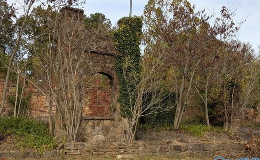 Land in Mentone, Alabama, United States 1