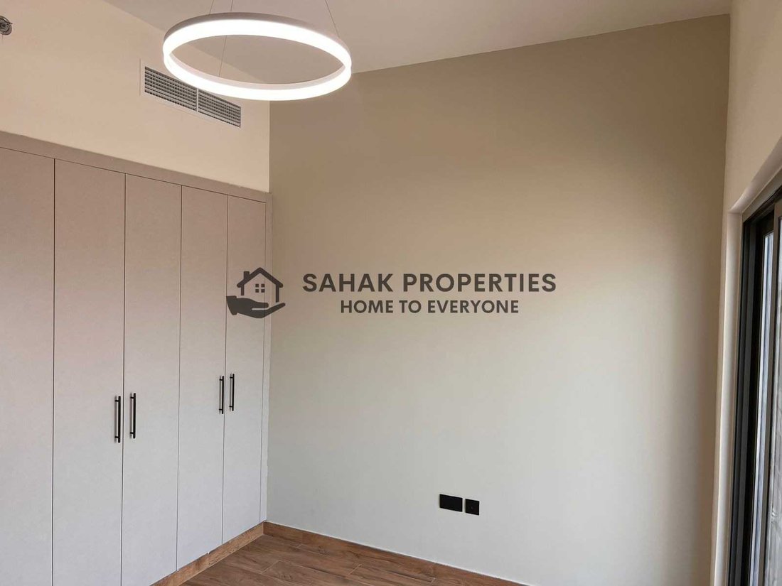 Apartment in Al Furjan, Dubai, United Arab Emirates 2 - 15931865