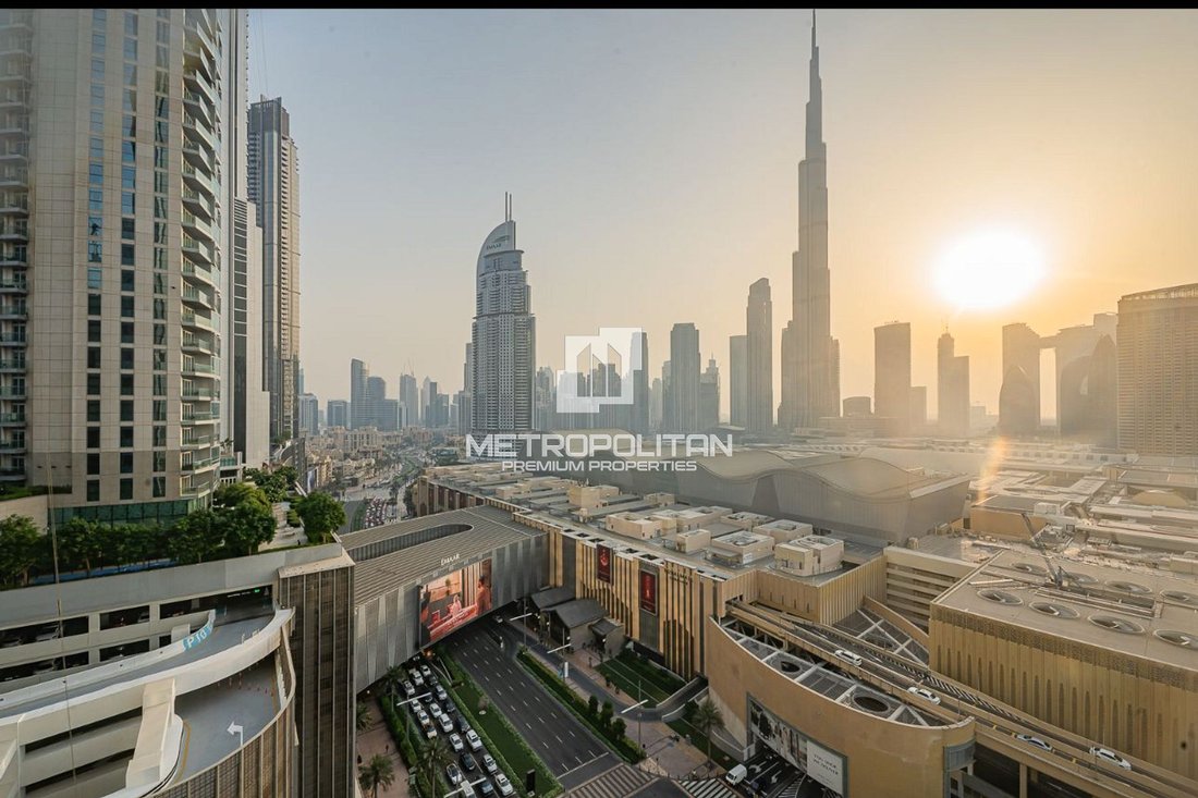 Apartment in Downtown Dubai, Dubai, United Arab Emirates 1 - 17003898