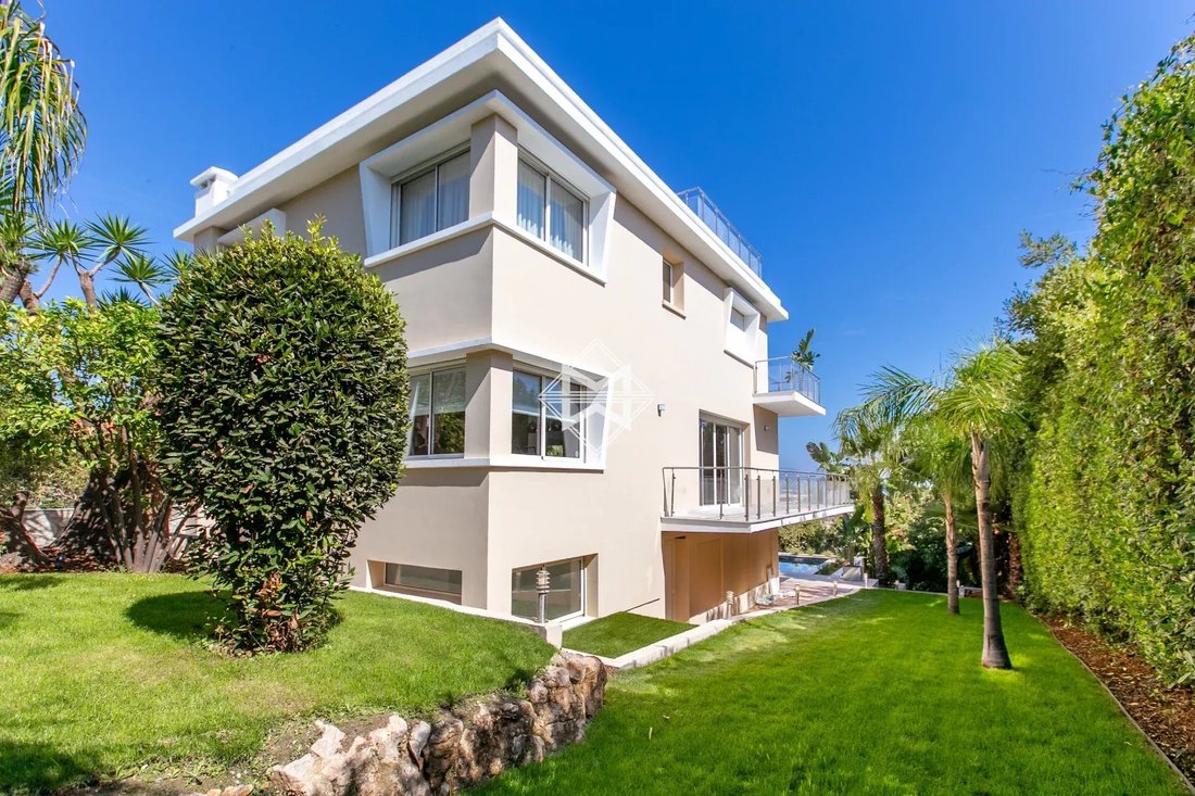 Villa in Ponteil, Antibes, France 3 - 17005431
