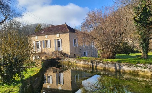 Anwesen in Boissières, Okzitanien, Frankreich 1