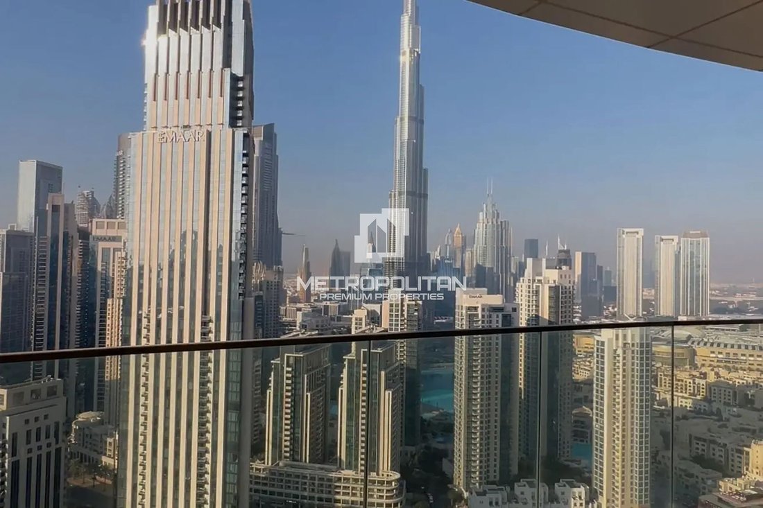 Apartment in Downtown Dubai, Dubai, United Arab Emirates 1 - 17003895
