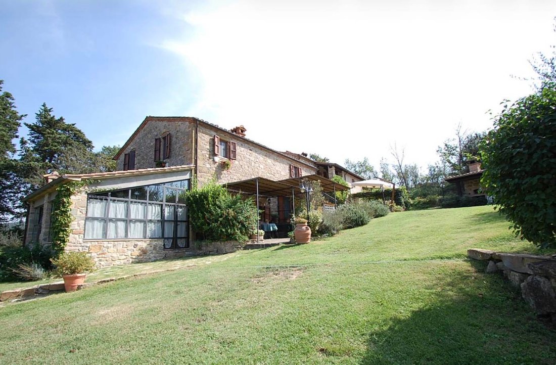 Passignano sul Trasimeno, Umbria, Italy 1 - 15984996