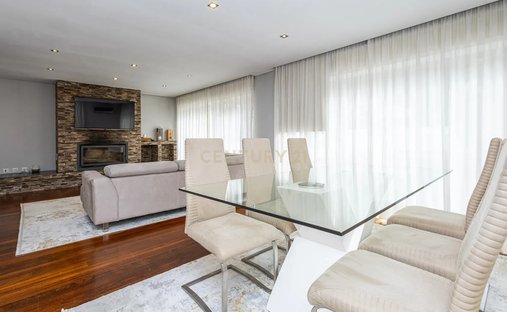 Villa in Vila de Cucujaes, Aveiro District, Portugal 1