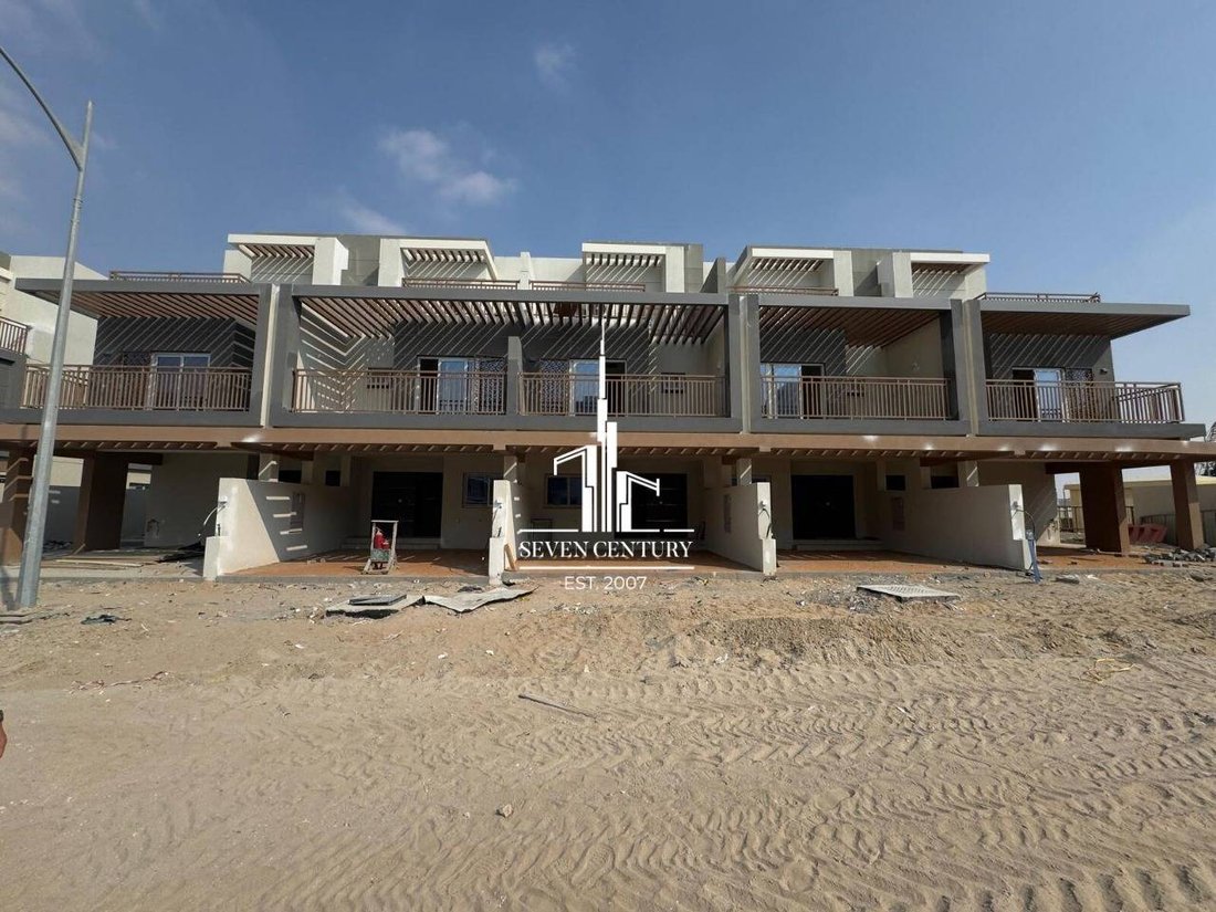Townhouse in Damac Hills 2, Dubai, United Arab Emirates 1 - 16798673