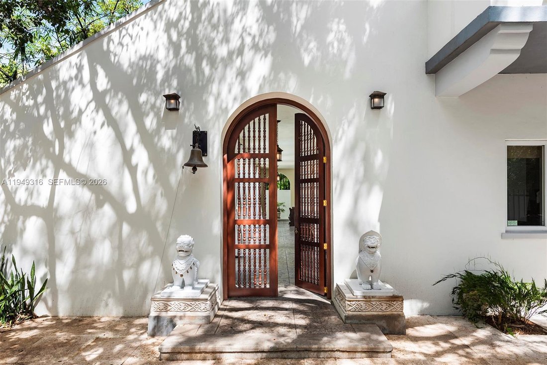 House in Miami, Florida, United States 3 - 17005562
