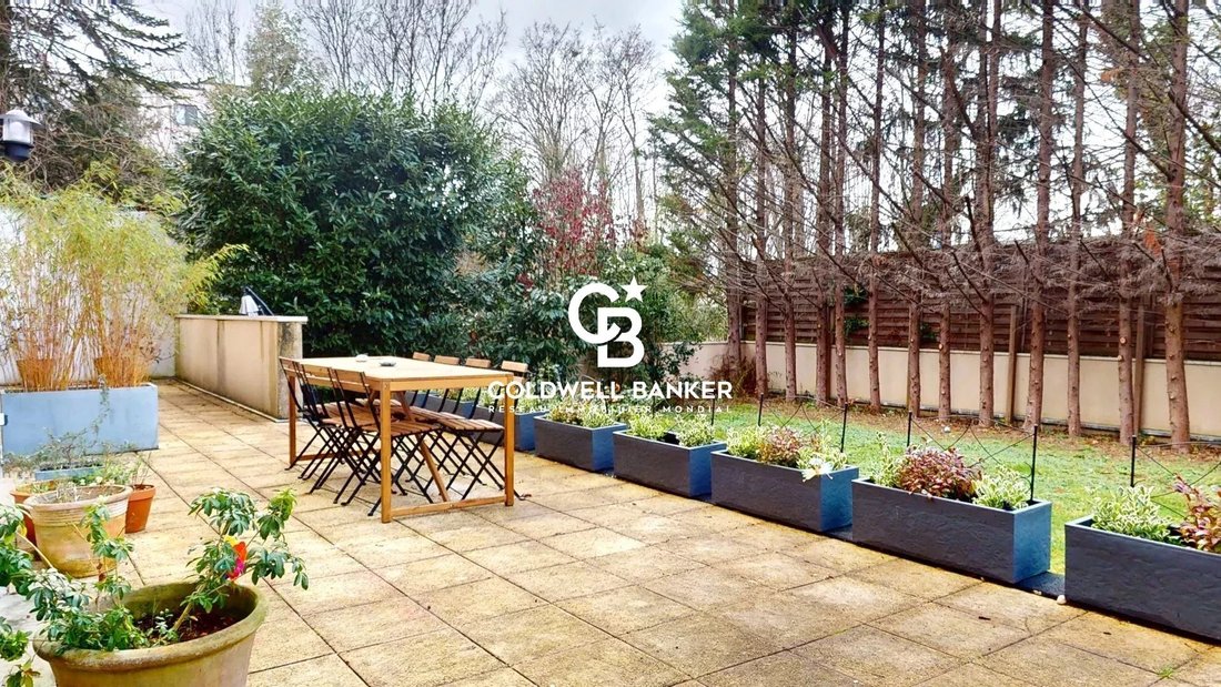Apartment in Bas Meudon, Meudon, France 2 - 17003572