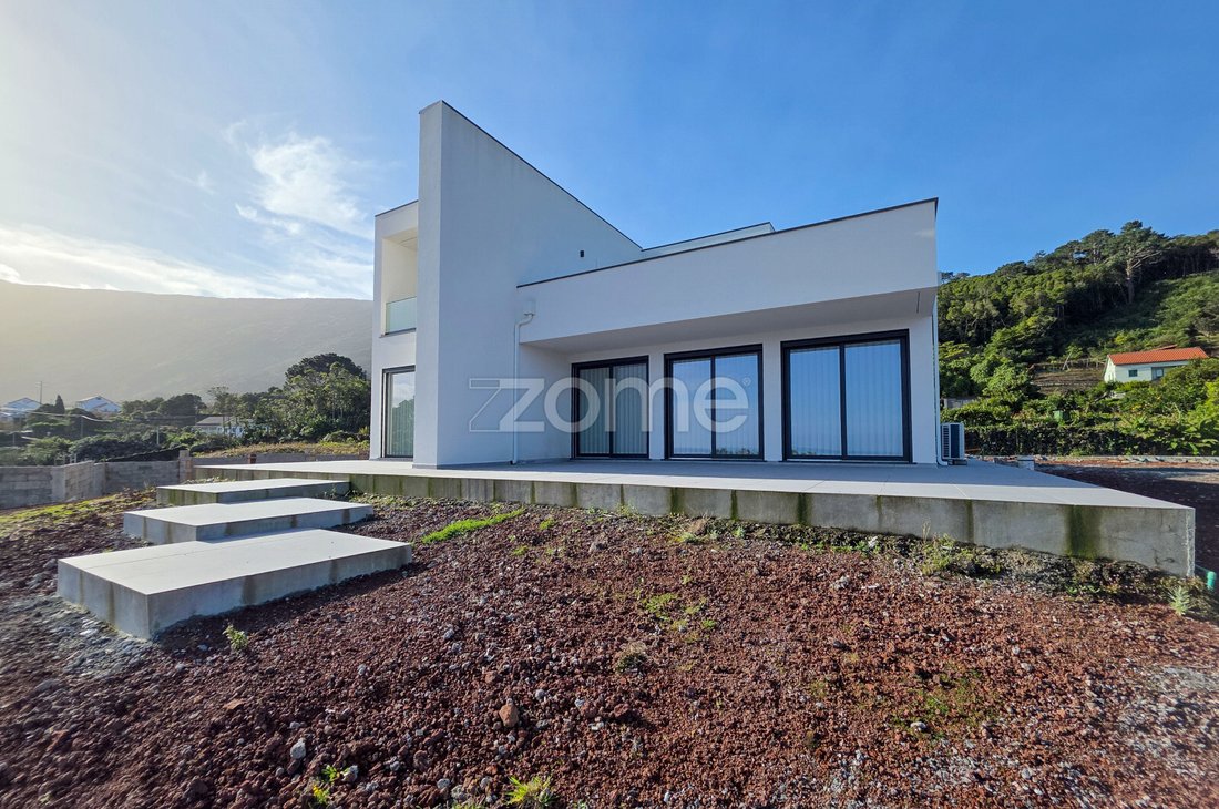 House in Prainha, Azores, Portugal 2 - 17006431