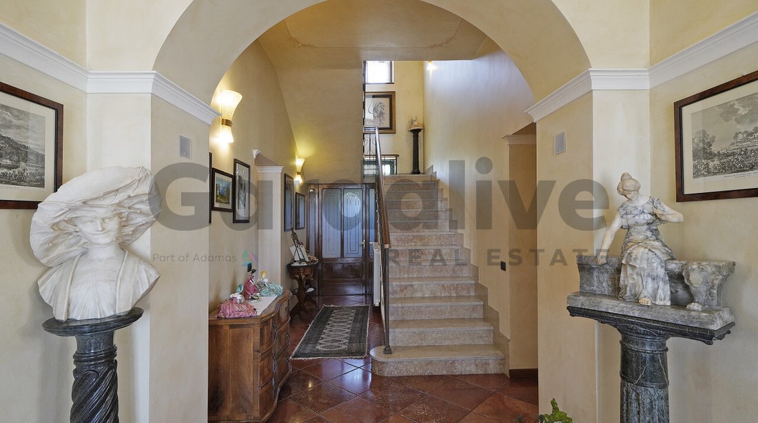 Villa in Roe, Lombardy, Italy 3 - 17006289
