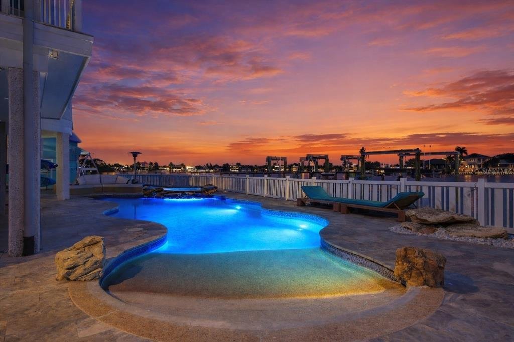 House in Indian Shores, Florida, United States 4 - 17006435