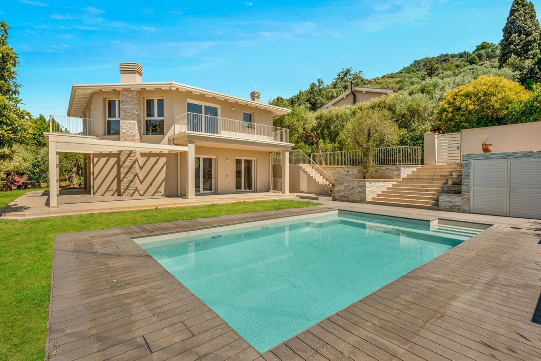 Villa in Center, Forte dei Marmi, Tuscany 1 - 17006638