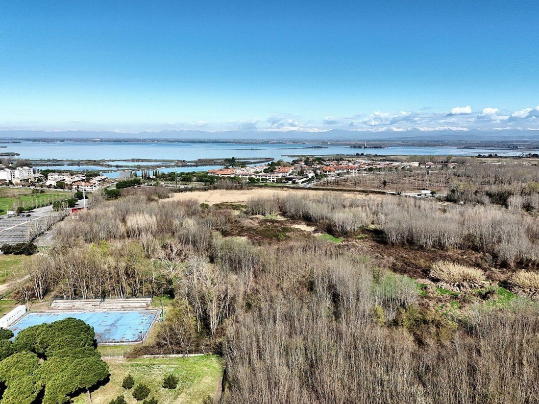Land in Island of Grado, Friuli – Venezia Giulia, Italy 1 - 17006279