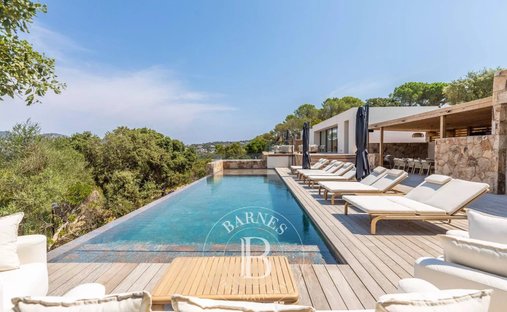 Villa in Zonza, Corsica, France 1