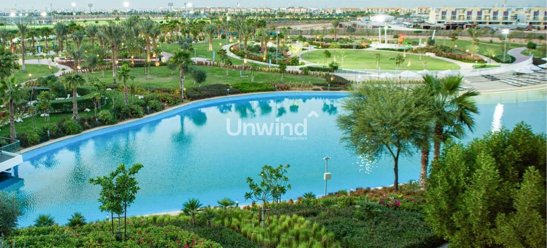 Townhouse in Damac Hills 2, Dubai, United Arab Emirates 4 - 16119415