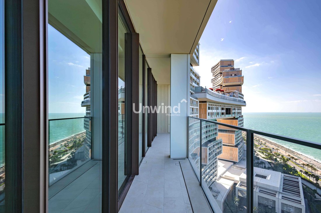 Apartment in Palm Jumeirah, Dubai, United Arab Emirates 1 - 15555724