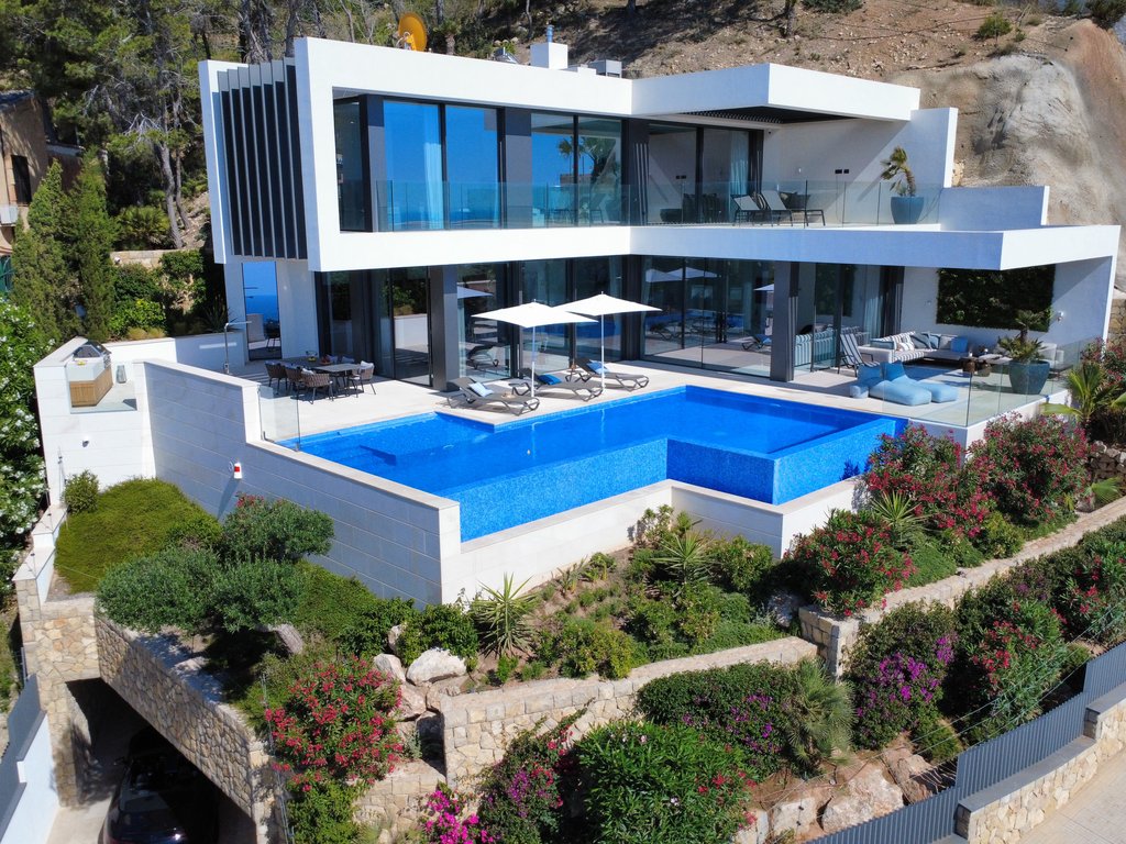 Villa in Port d'Andratx, Andratx, Balearic Islands 1 - 11754024