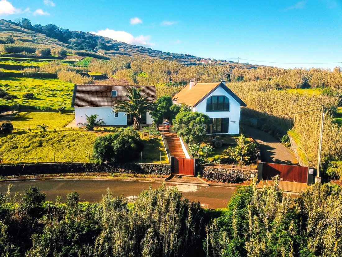 Farm Ranch in Porto Moniz, Madeira, Portugal 4 - 12600257