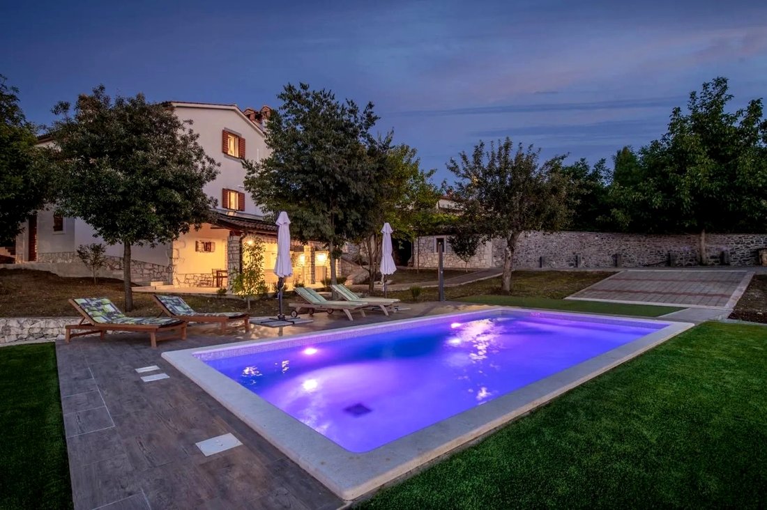 Villa in Labin, Istria County, Croatia 1 - 17006344
