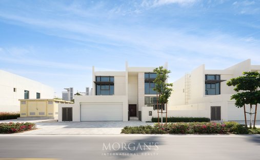 Villa in MBR City / Mohammed Bin Rashid City, Dubai, United Arab Emirates 1