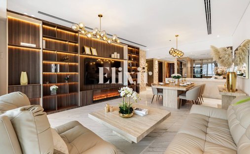Apartment in Jumeirah Beach Residence, Dubai, United Arab Emirates 1