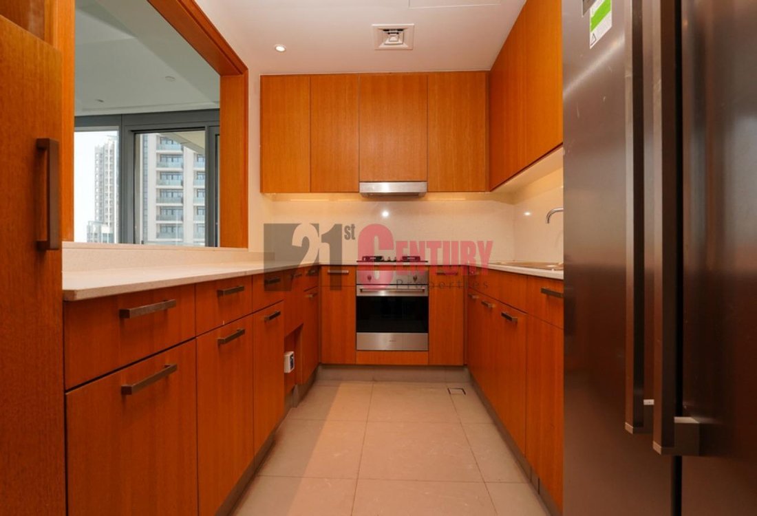 Apartment in Burj Khalifa Lake, Downtown Dubai, Dubai 2 - 16692762