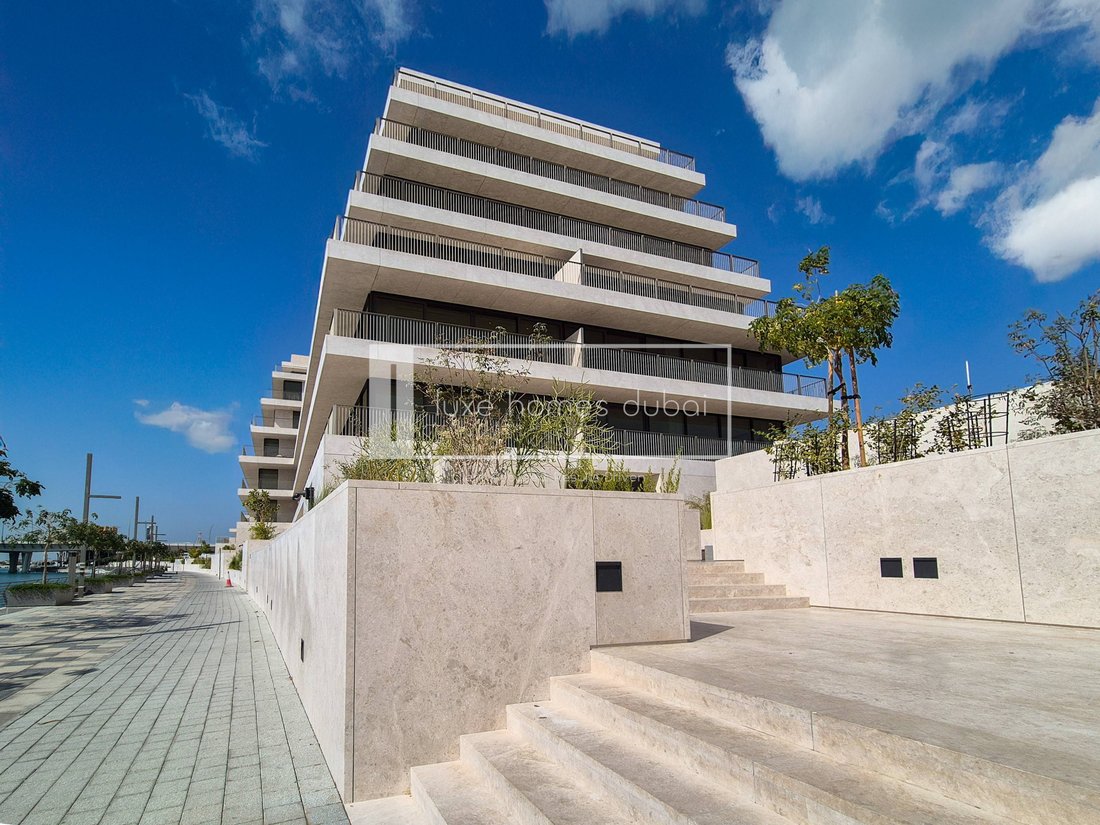 Apartment in Jumeirah, Dubai, United Arab Emirates 3 - 16968252