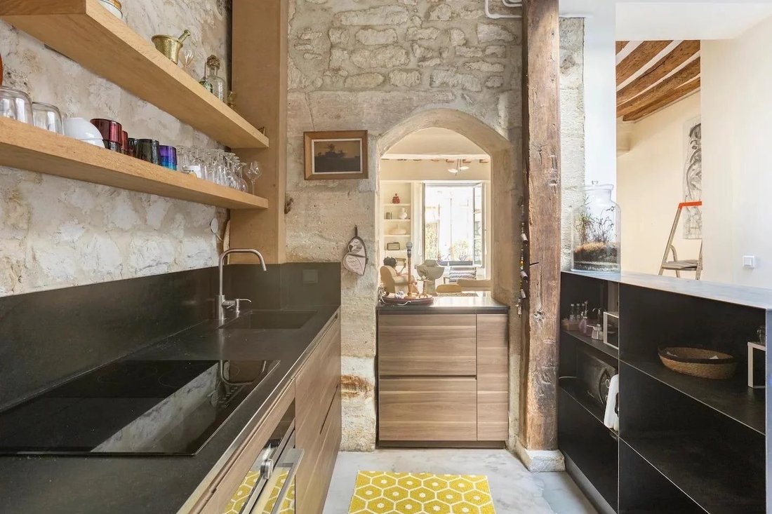 Apartment in Arsenal, Paris 4e Arrondissement, Paris 2 - 17003565