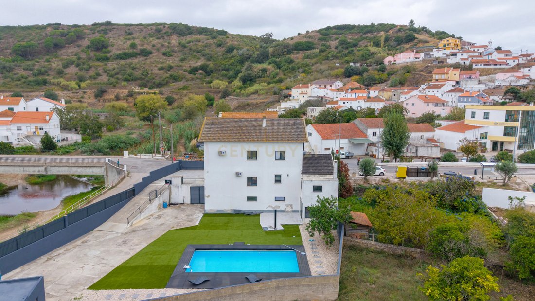 Villa in Igreja Nova, Lisbon, Portugal 1 - 17006012