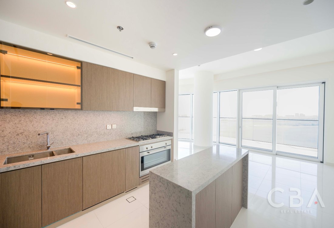 Apartment in Dubai Harbour, Dubai, United Arab Emirates 3 - 15946771