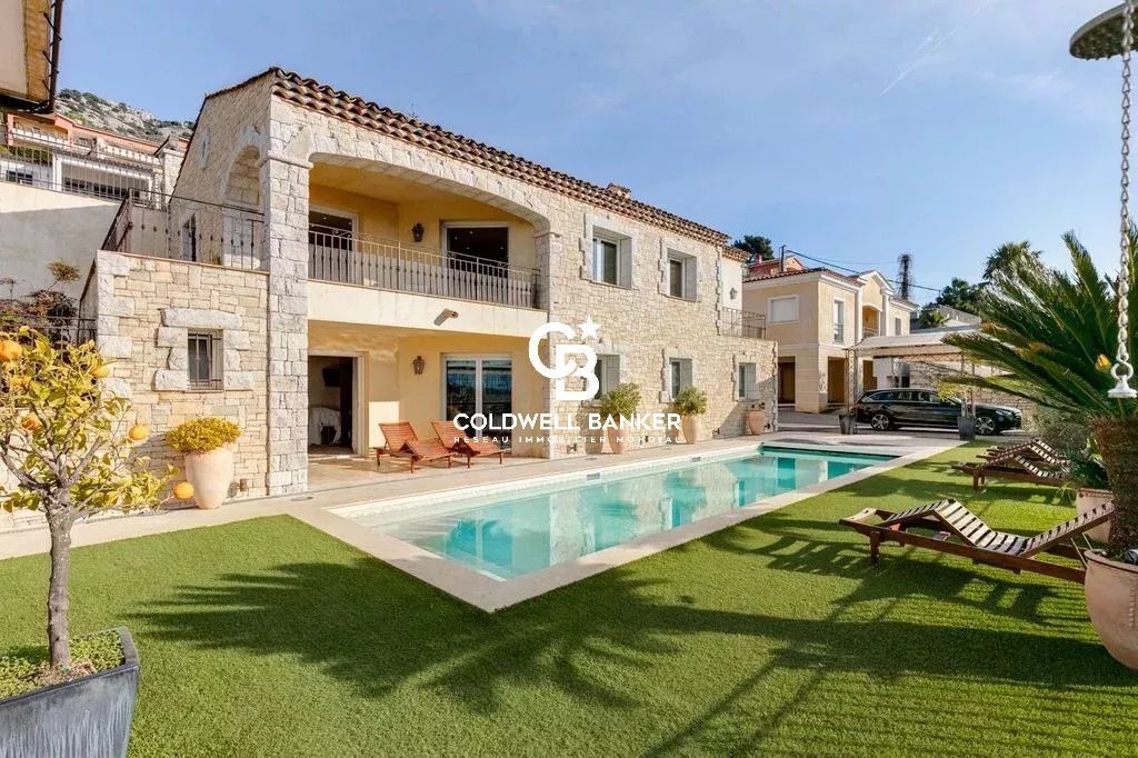 Estate in Èze, Provence-Alpes-Côte d'Azur, France 2 - 17003132