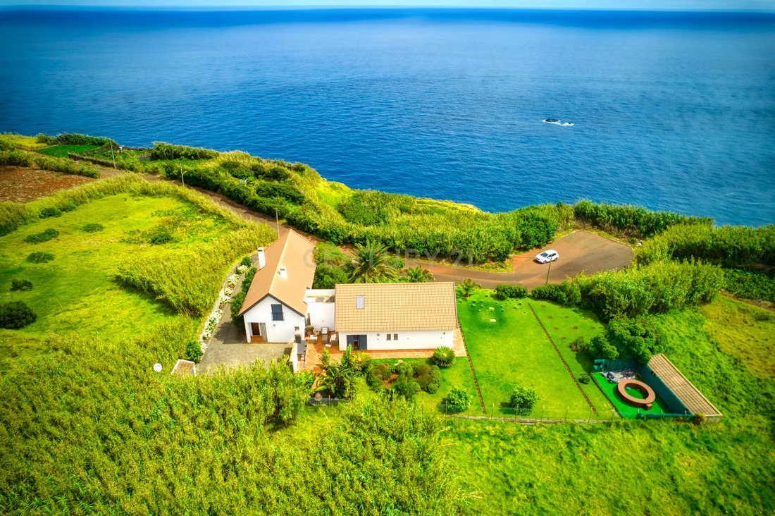 Farm Ranch in Porto Moniz, Madeira, Portugal 2 - 12600257