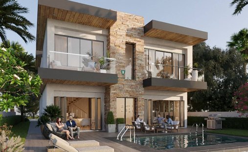 Villa in Remraam, Dubai, United Arab Emirates 1