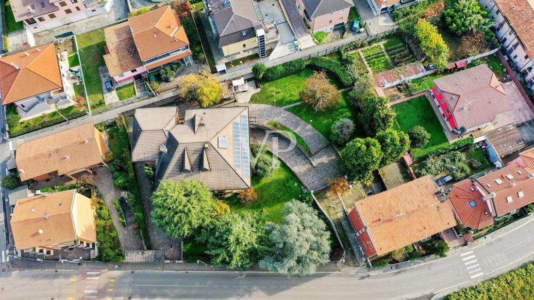 House in Bollate, Lombardy, Italy 3 - 17005982