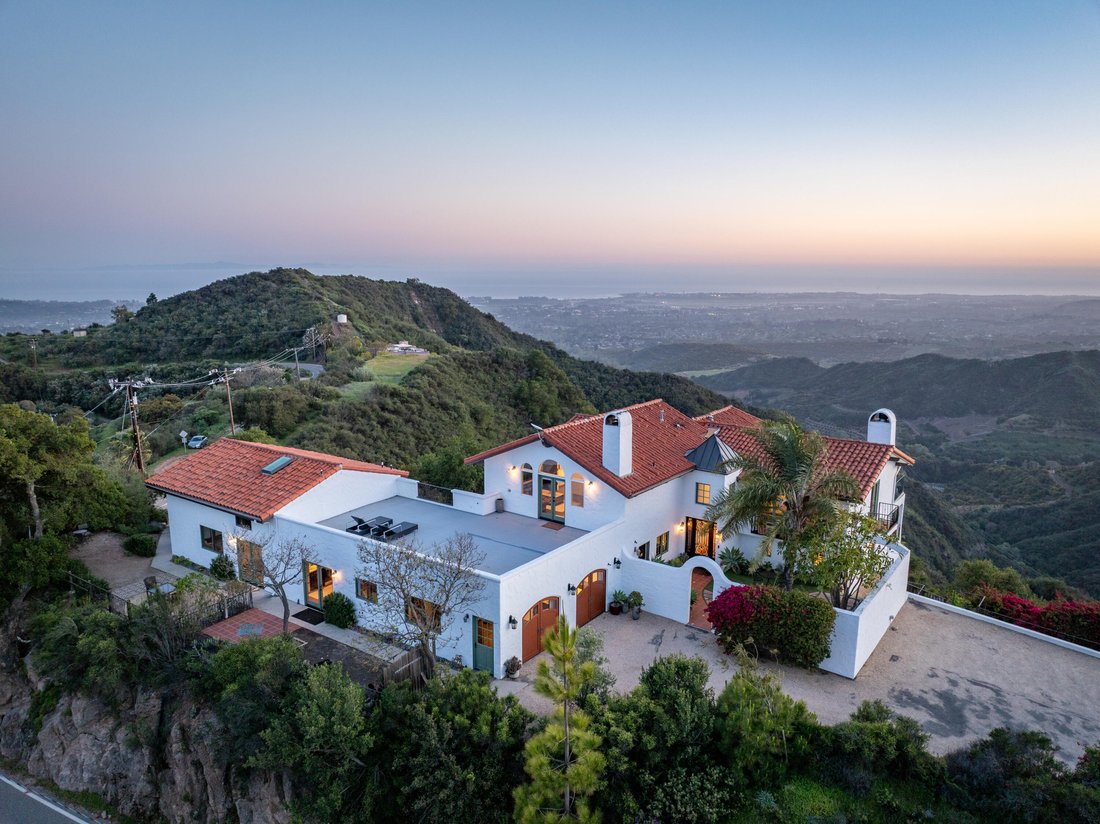 Casa a Santa Barbara, California, Stati Uniti 1 - 17004638