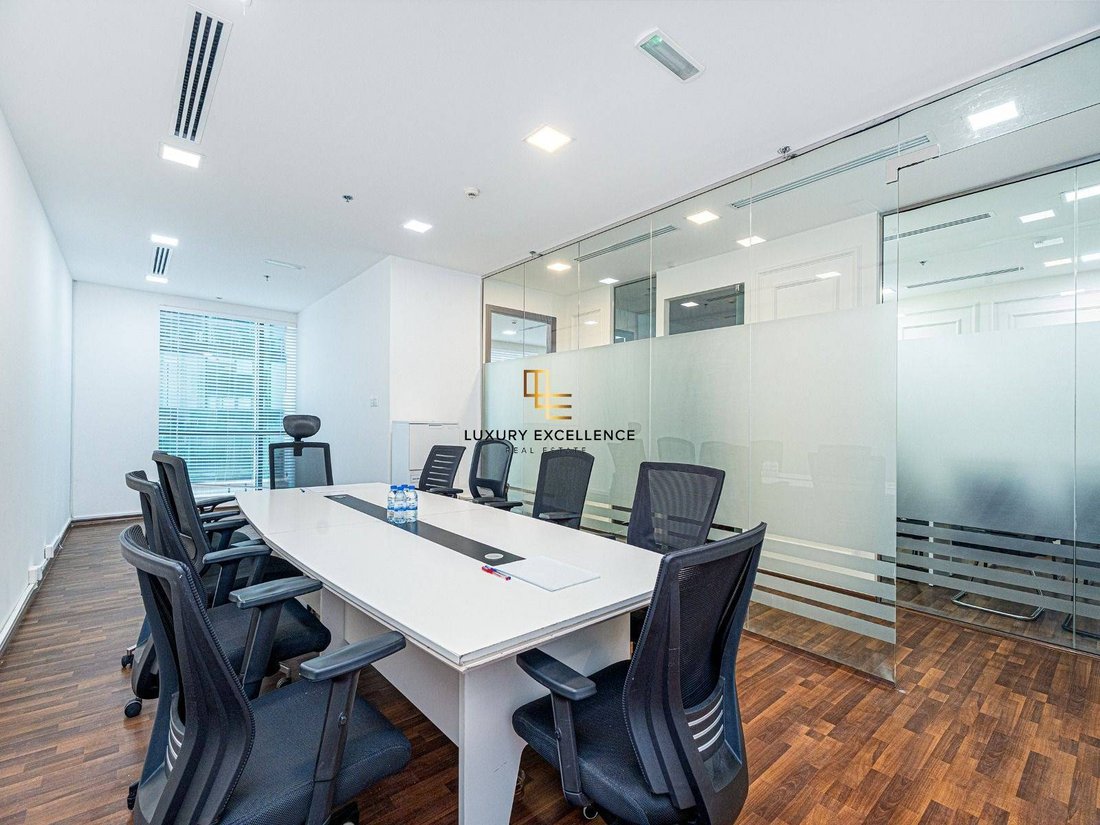 Business Bay, Dubai, United Arab Emirates 3 - 16923365