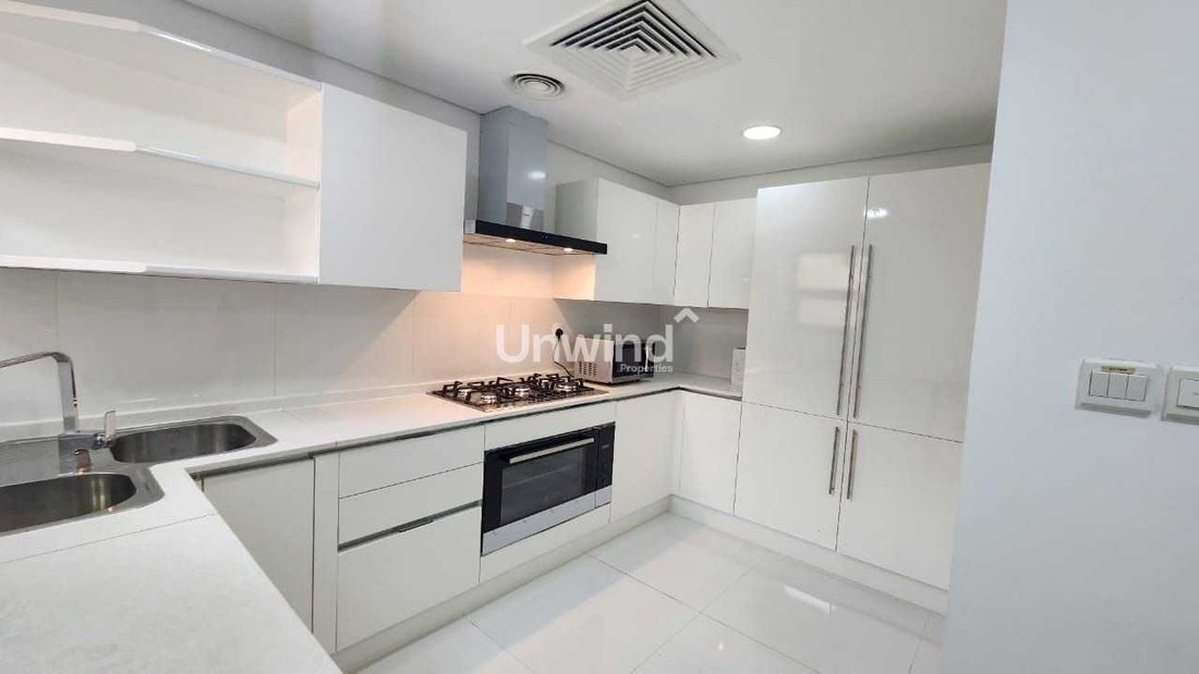 Townhouse in JVC / Jumeirah Village Circle, Dubai, United Arab Emirates 2 - 15583795