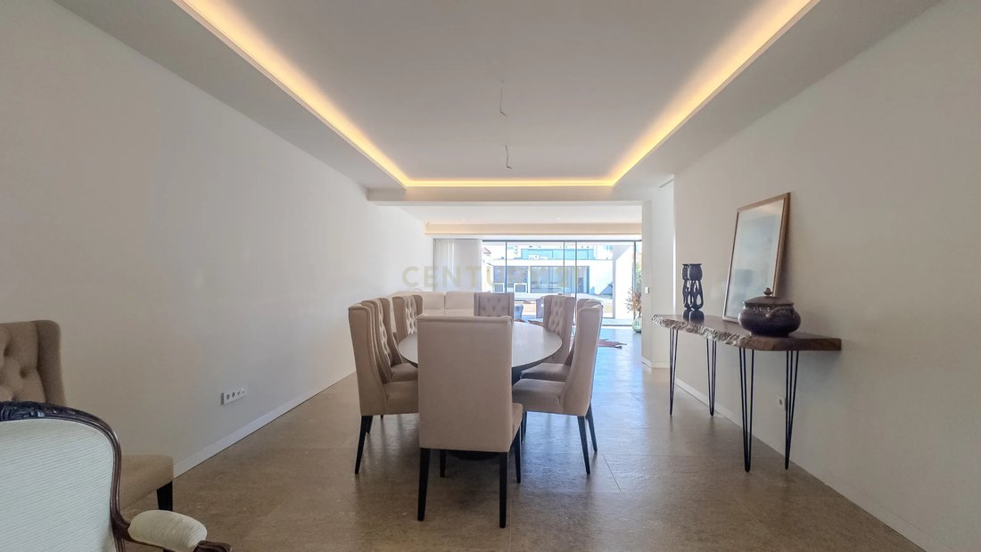 Villa in Senhora da Hora, Porto District, Portugal 4 - 15882664