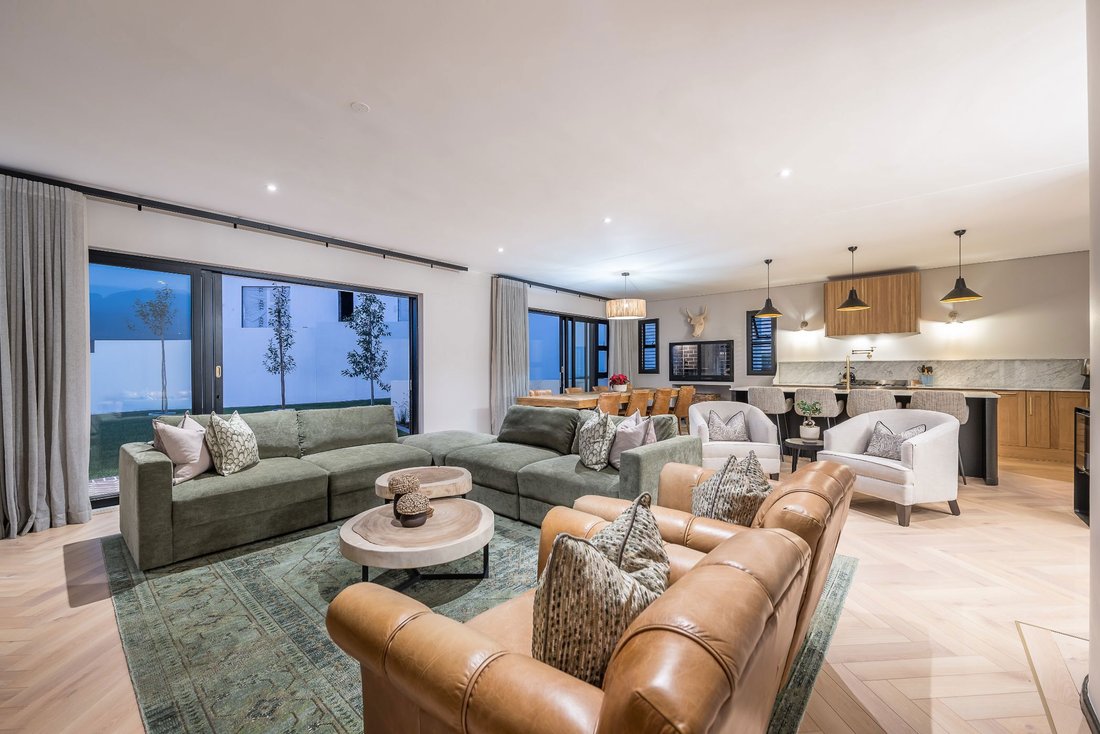 House in Kingswood Golf Estate, Western Cape, South Africa 5 - 17005126