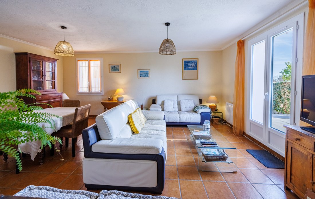 Villa in Tourrettes-sur-Loup, Provence-Alpes-Côte d'Azur, France 3 - 17004945