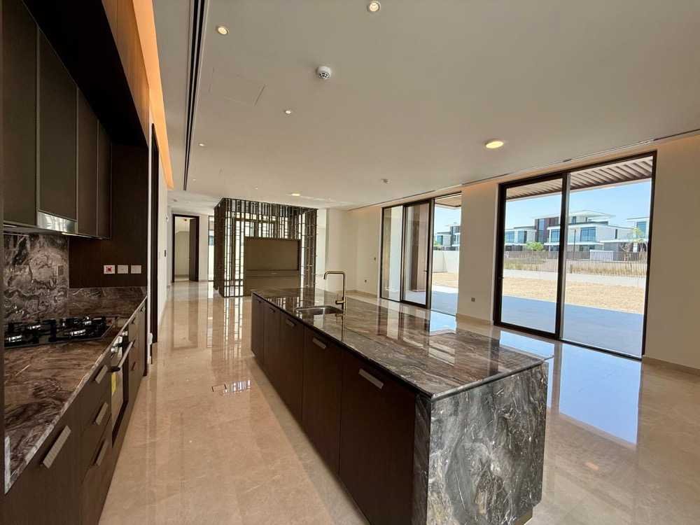 Villa in Hadaeq Sheikh Mohammed Bin Rashid, Dubai, United Arab Emirates 3 - 15946265