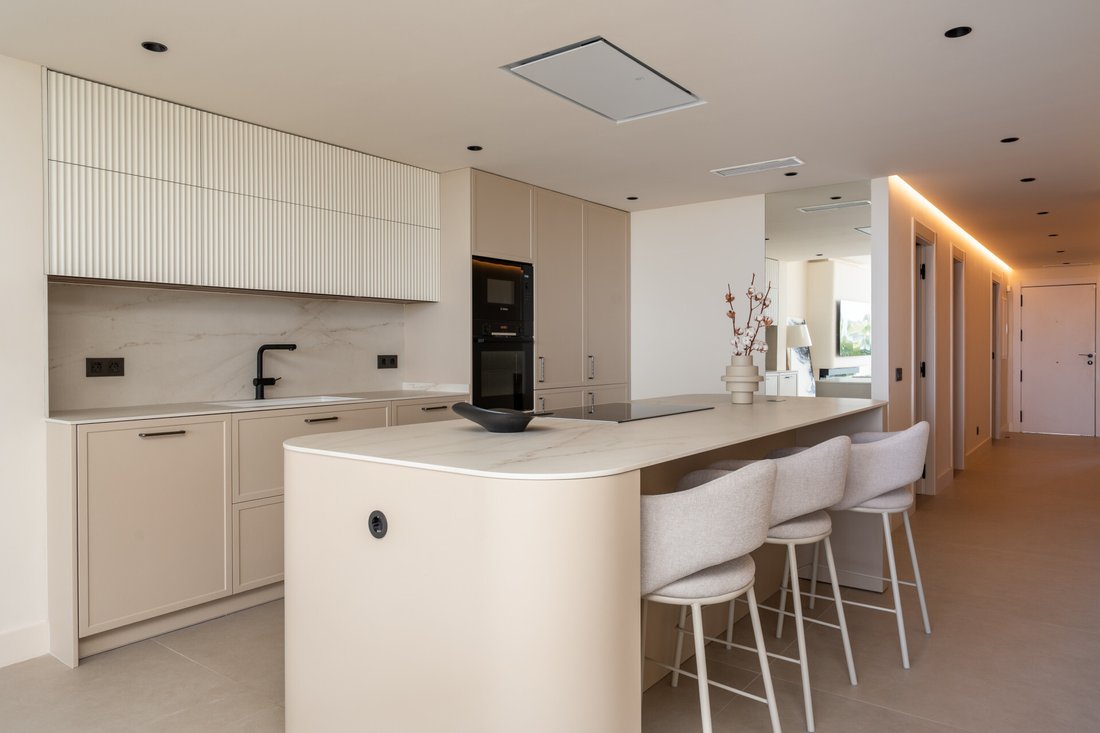 Apartment in Nueva Andalucia, Marbella, Spain 2 - 17004522