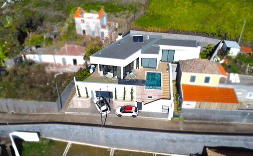Villa in Arco da Calheta, Madeira, Portugal 1